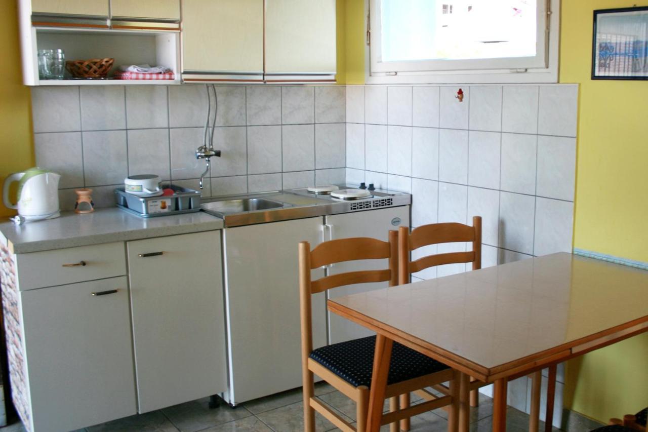 Apartment Jezera 5063C Esterno foto